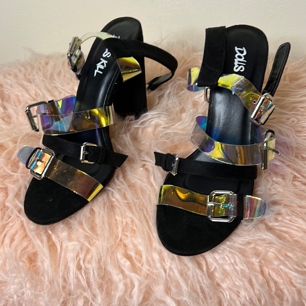 NWT Iridescent Strappy Heels 👠